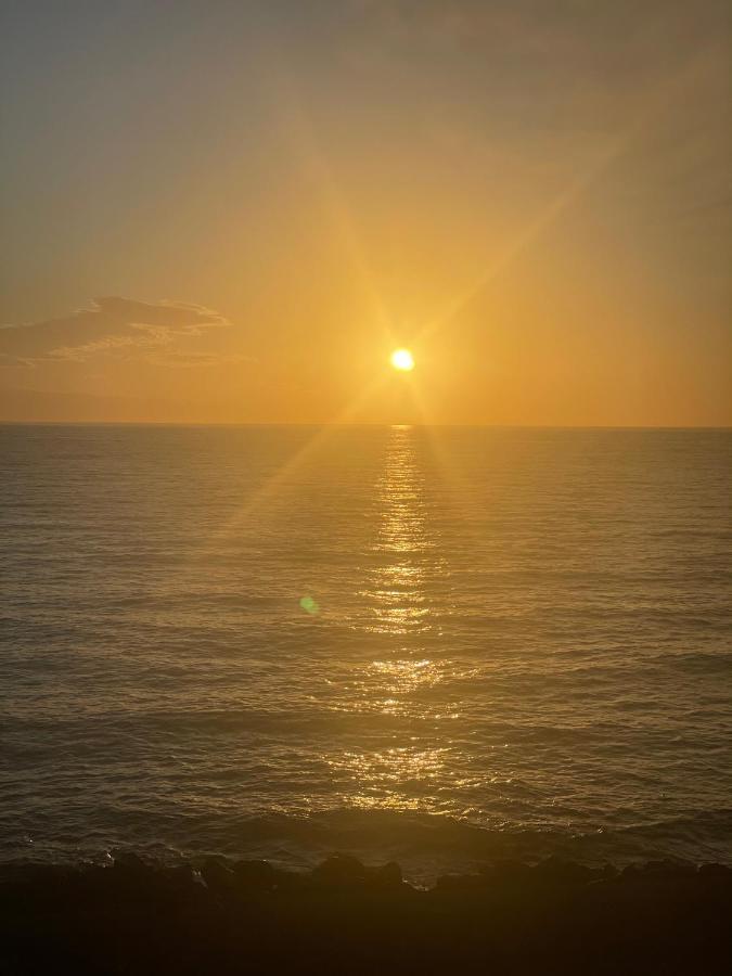 Sunshine Acomodação com café da manhã Riposto Exterior foto